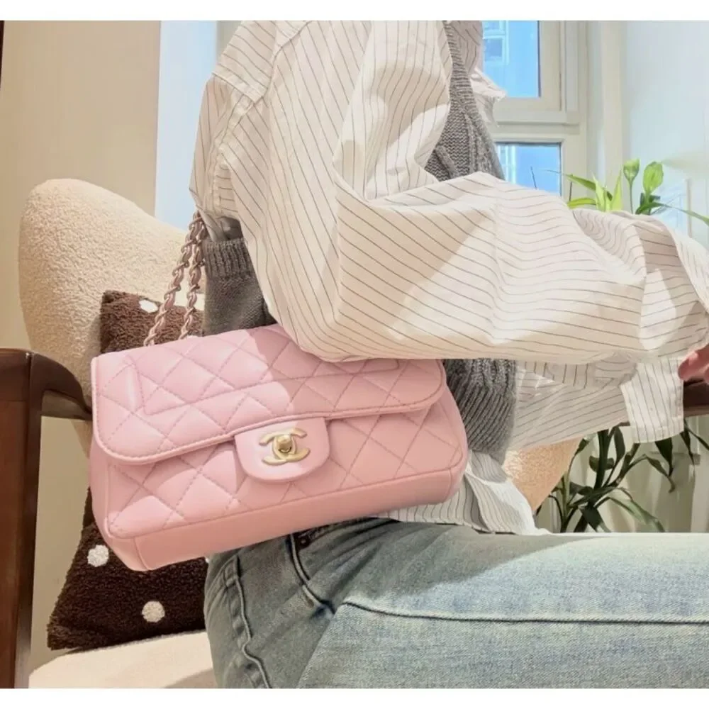 Chanel Women Pre-Loved Bag Very Good Condition
